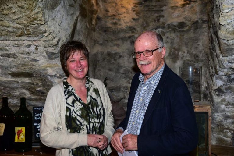 blue_circle_koblenz-1403
